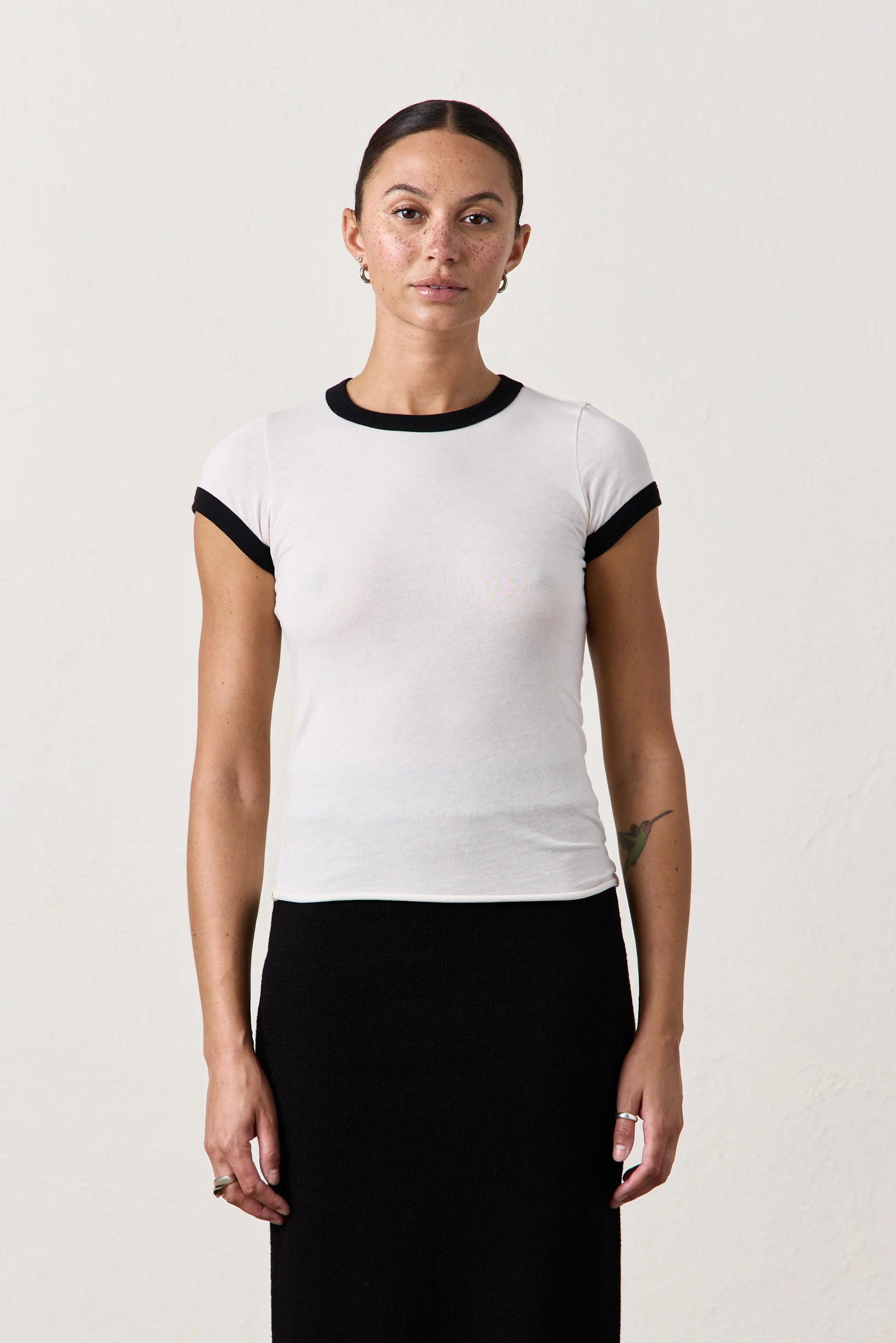 BODHI FINE JERSEY RINGER BABY TEE / IVORY/BLACK - Renuaun