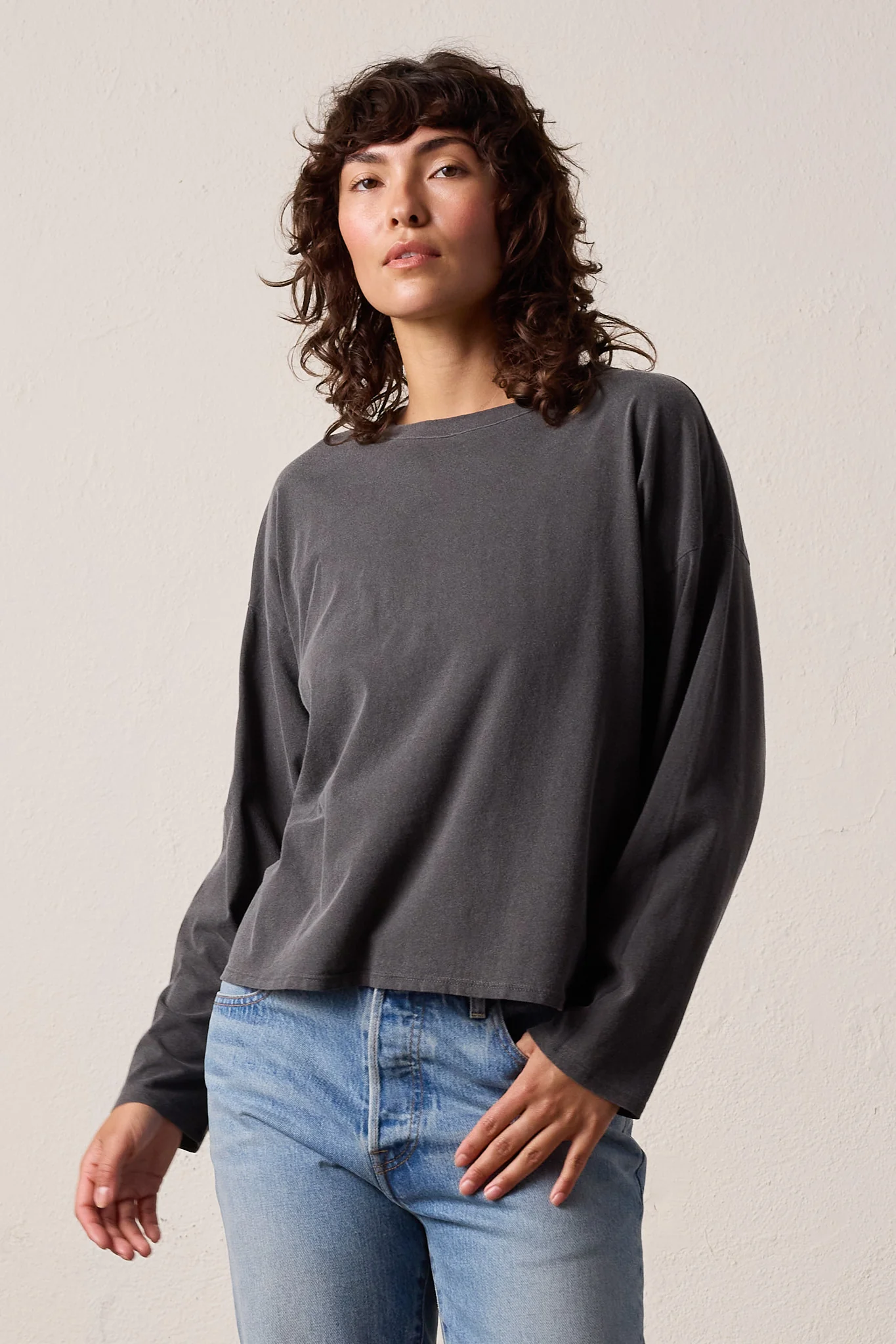NSF Loffler Boxy Fine Jersey Tee - Faded Black - Renuaun