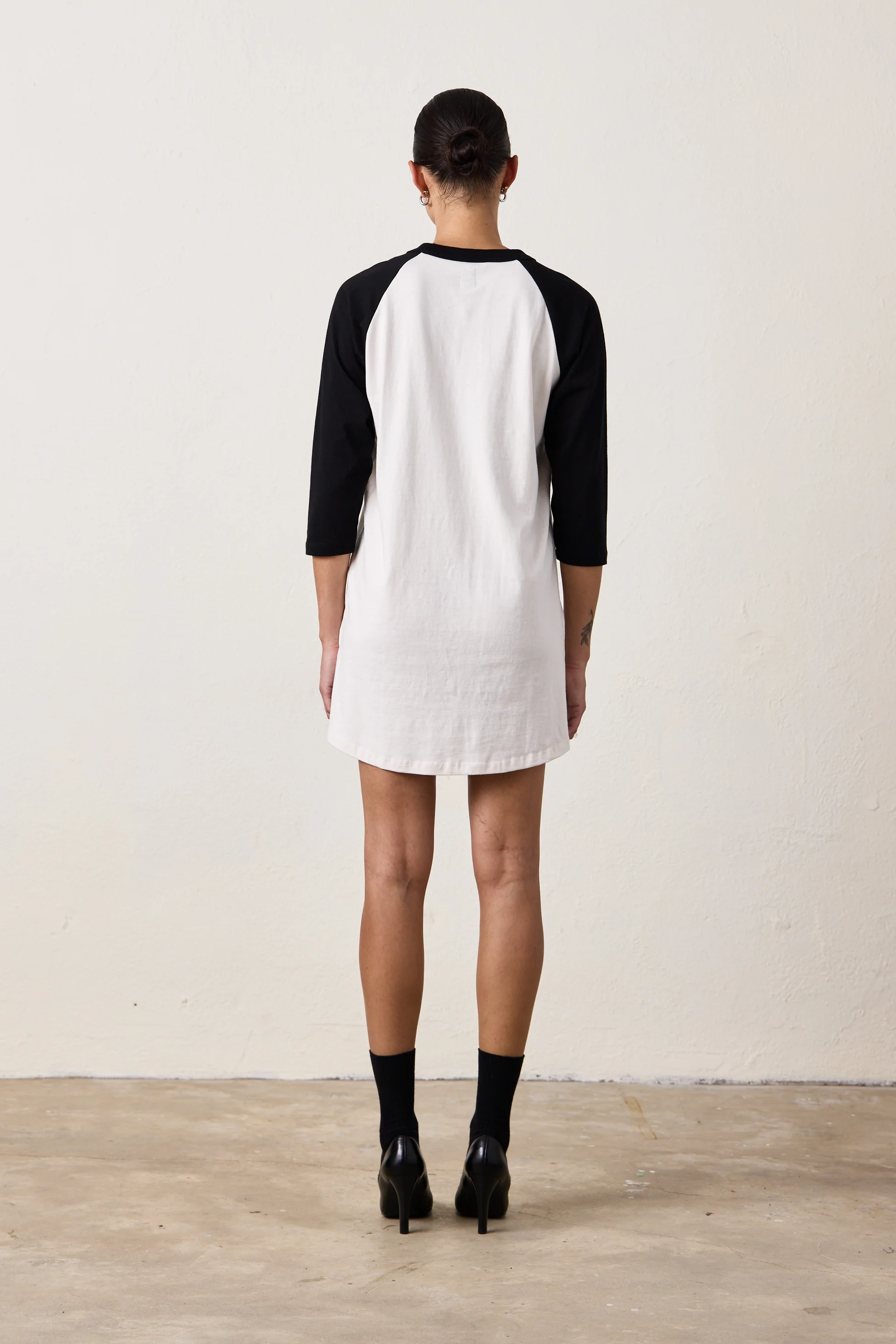 FRANKLIN BASEBALL JERSEY TEE DRESS / IVORY/BLACK - Renuaun