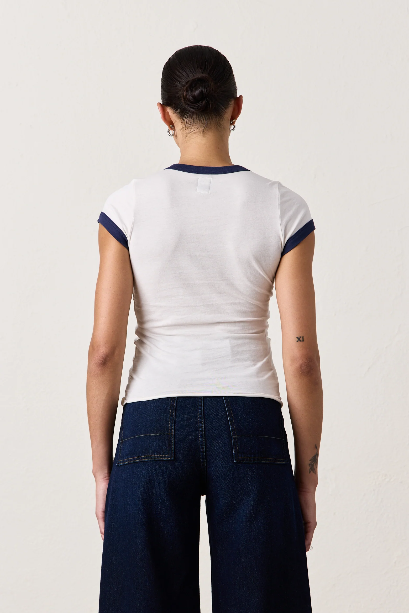 BODHI FINE JERSEY RINGER BABY TEE / IVORY/NAVY - Renuaun