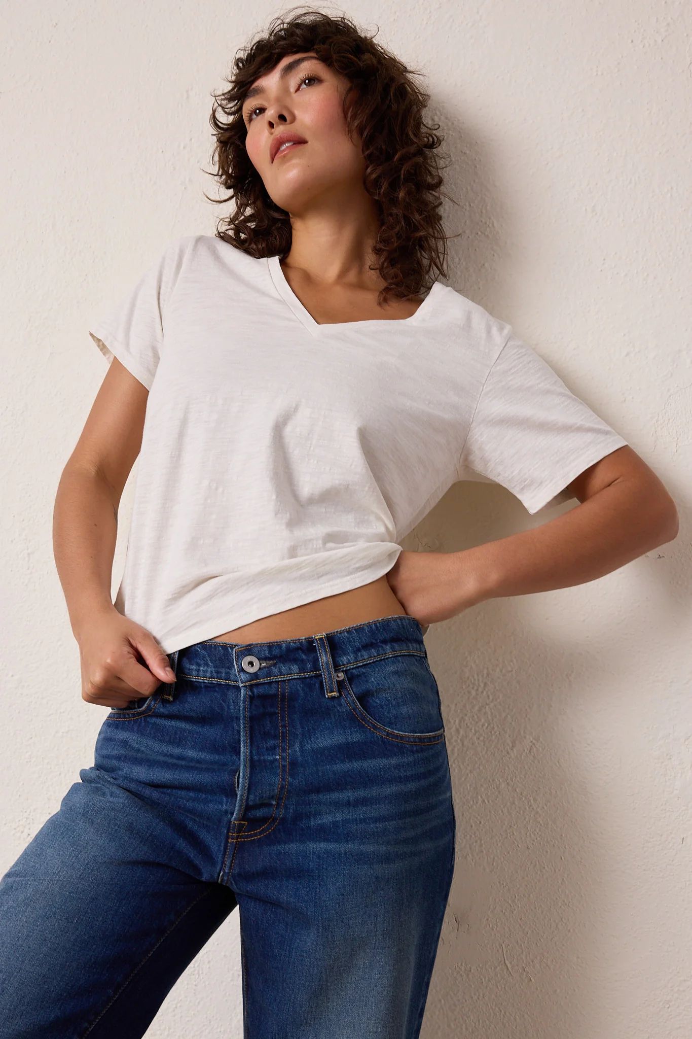 NSF Layla Relaxed V Neck Slub Jersey Tee - Soft White - Renuaun