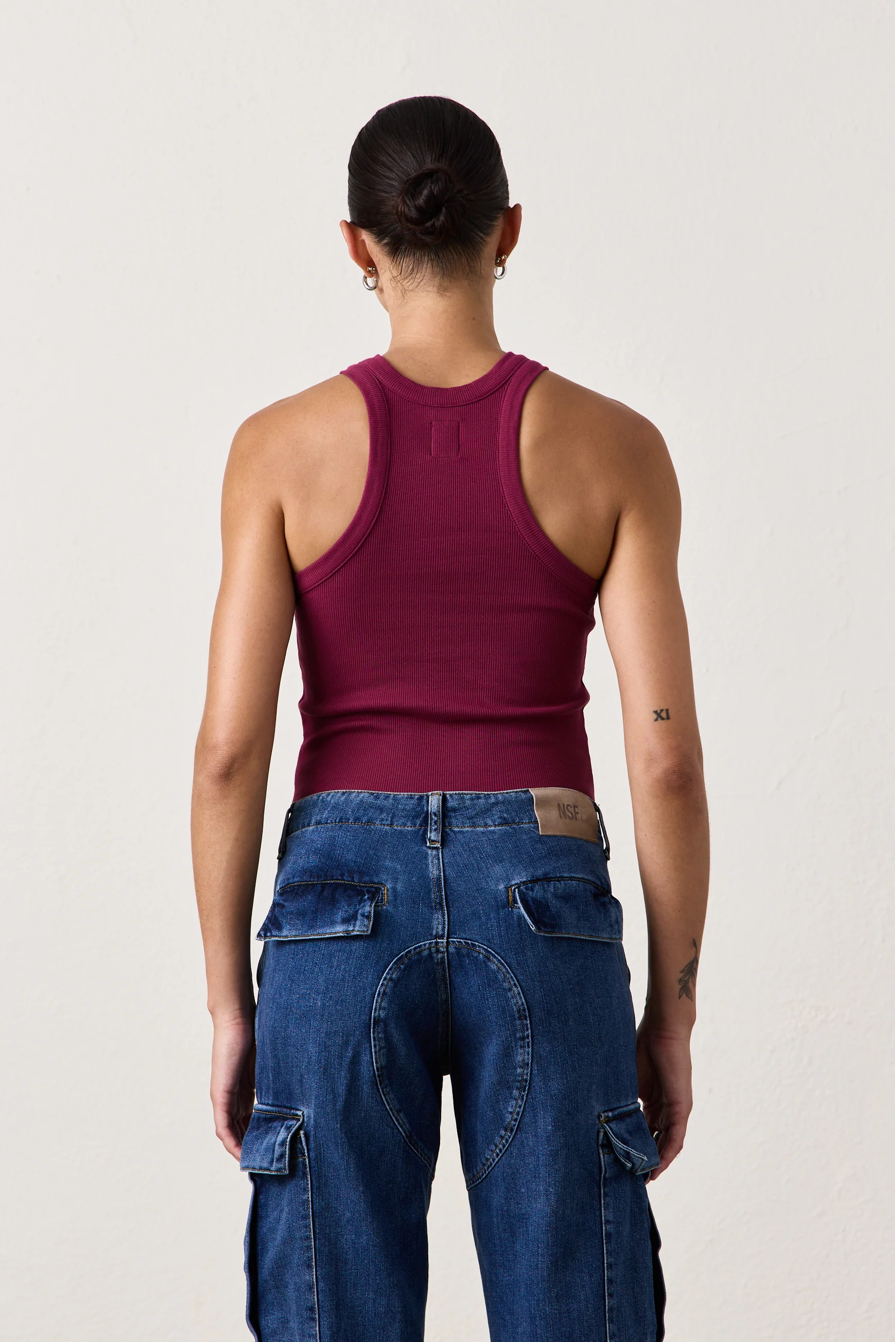 AMAYA FITTED CROP RIB TANK / DARK CHERRY - Renuaun