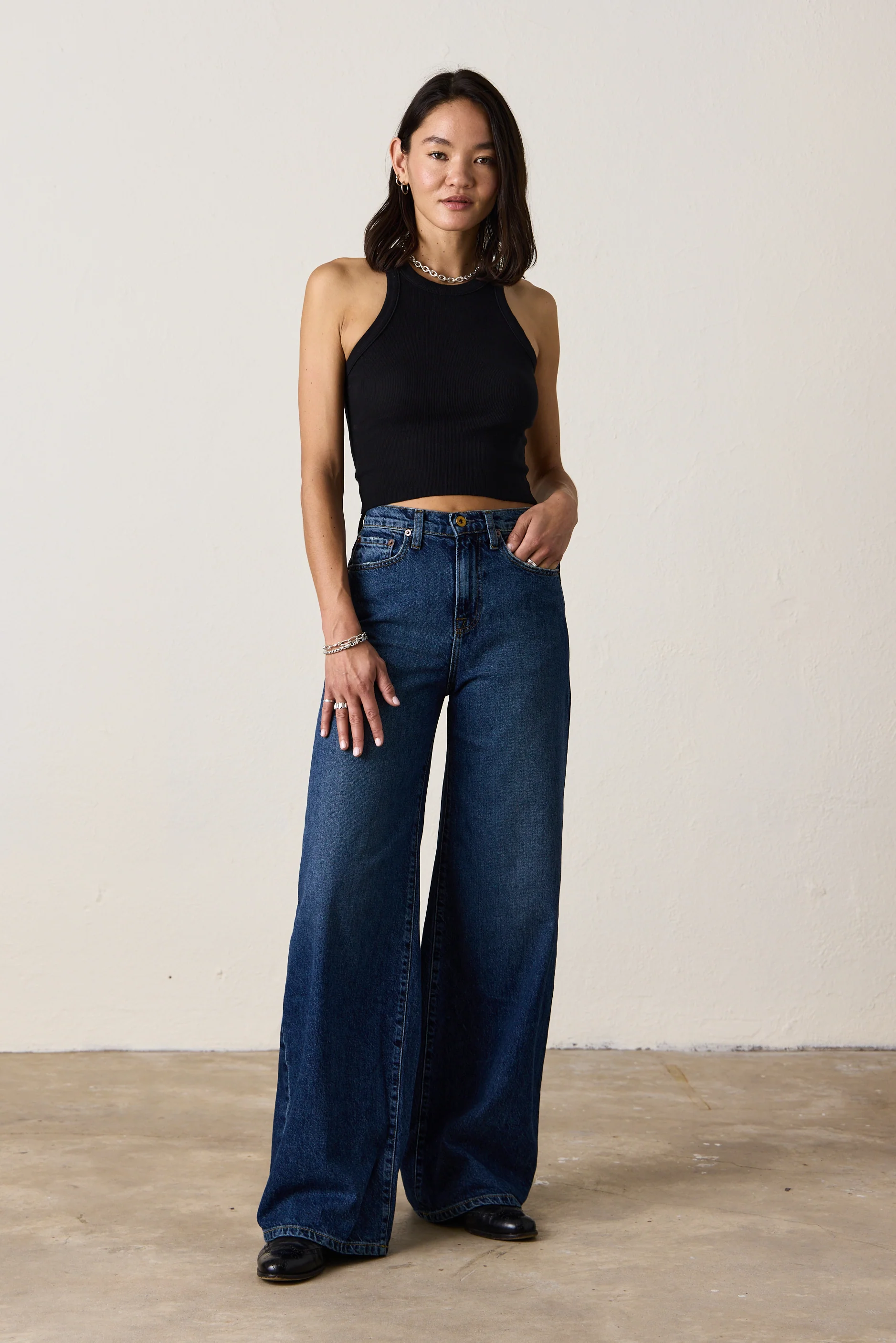 NSF Amaya Fitted Crop Rib Tank - Black - Renuaun