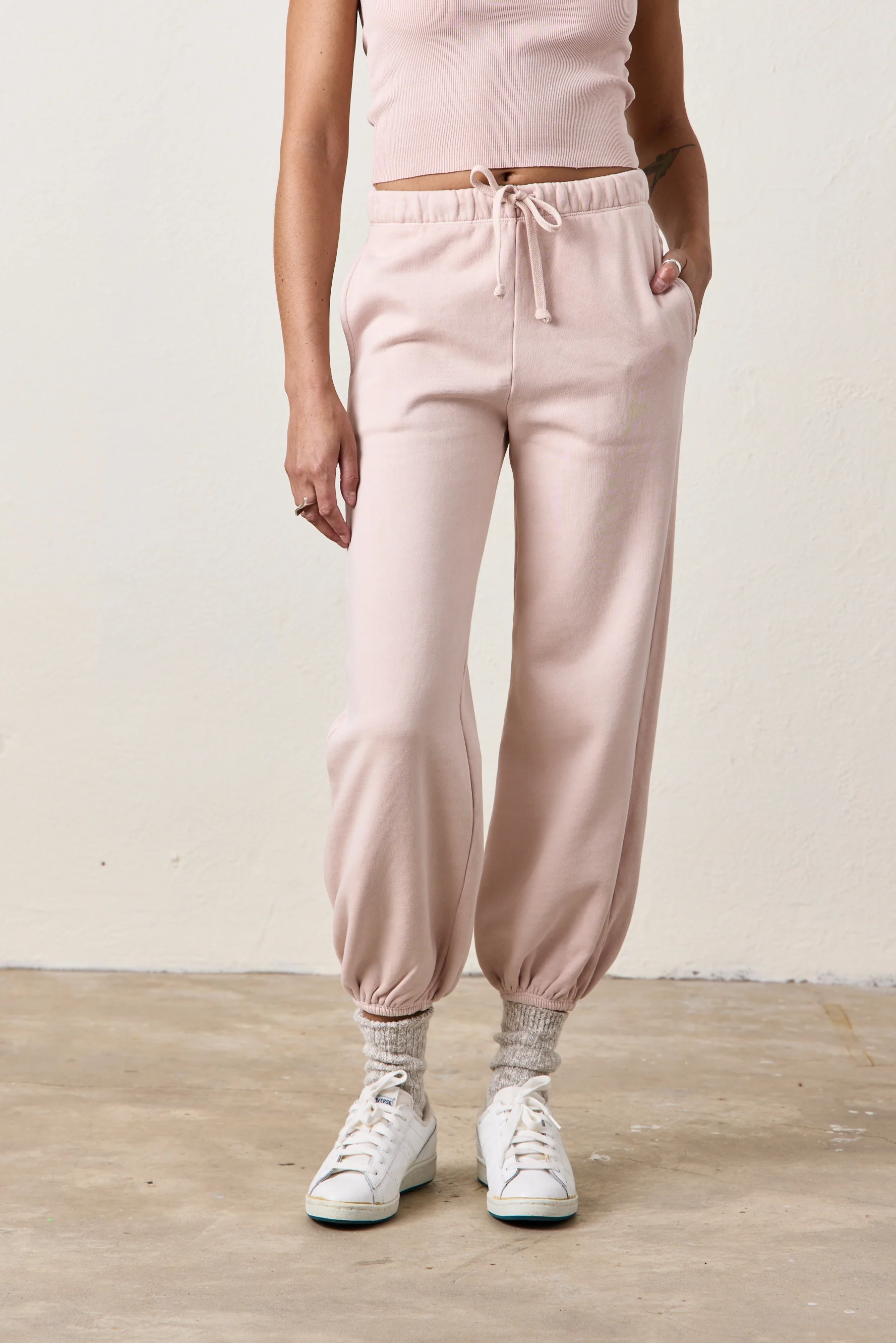 SHANE BILLOW COZY FLEECE SWEATPANT / ROSY - Renuaun