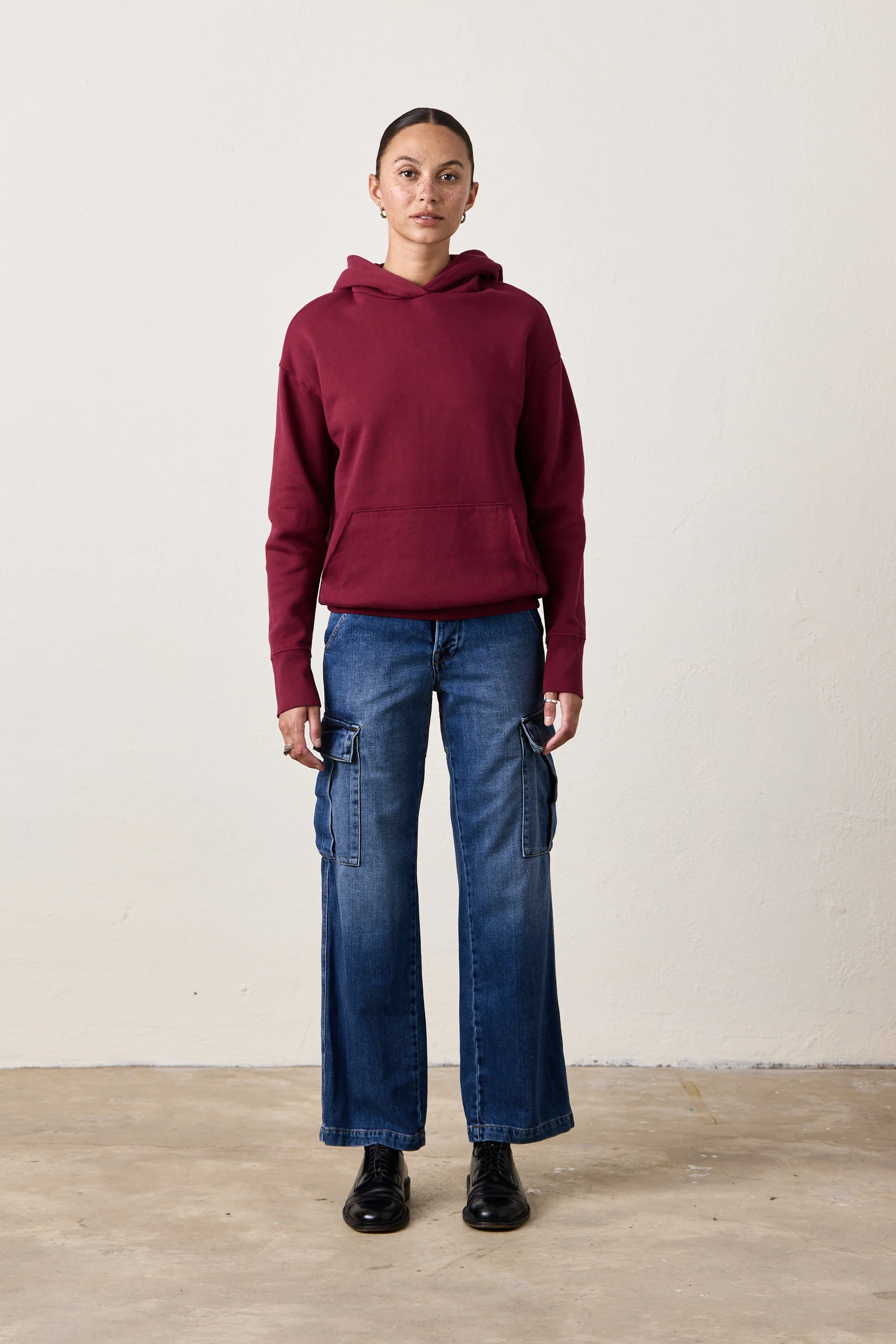 ELLIS RELAXED COZY FLEECE HOODY / DARK CHERRY - Renuaun