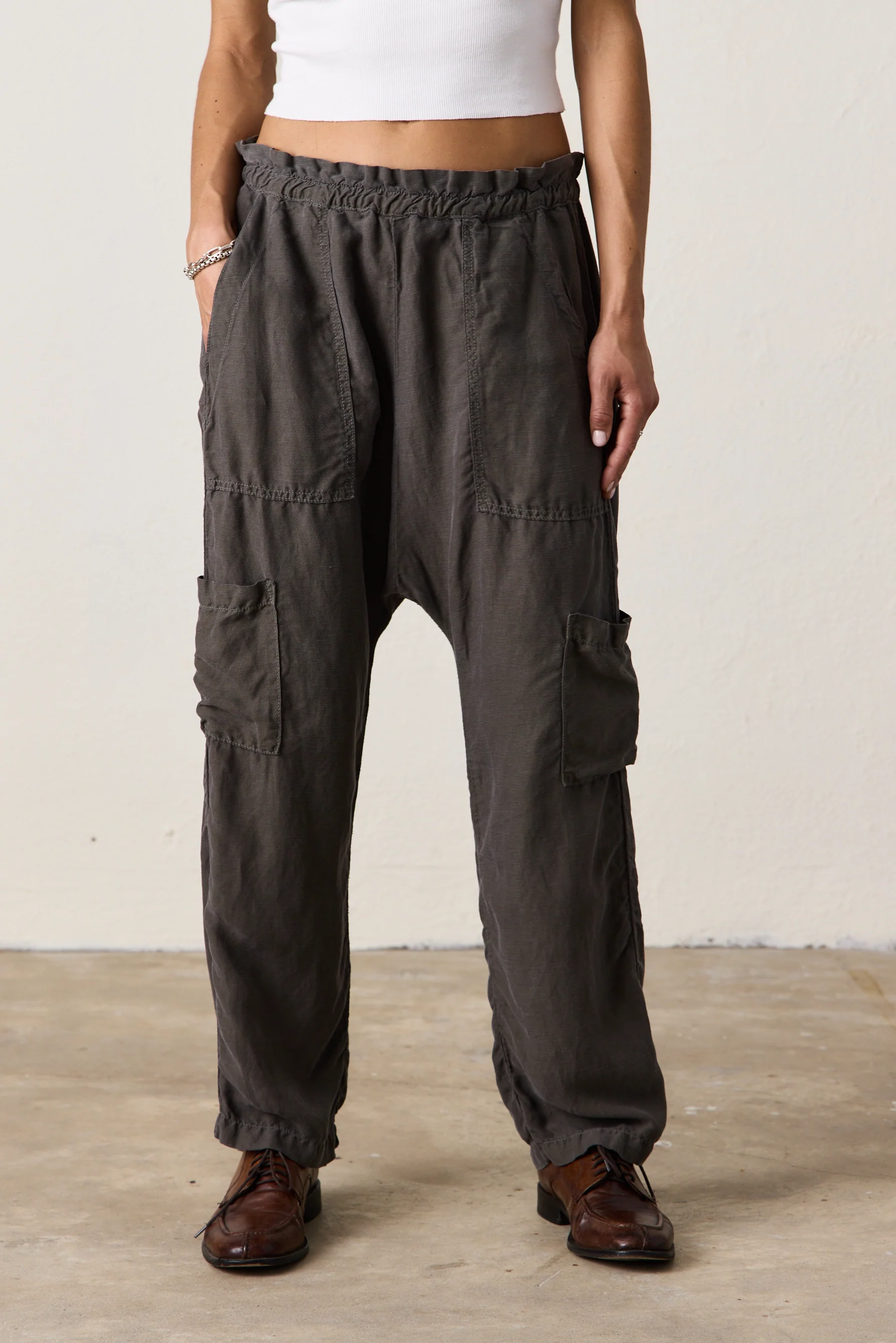 NSF Shailey Paperbag Waist Lyocell Linen Pant - Olive - Renuaun