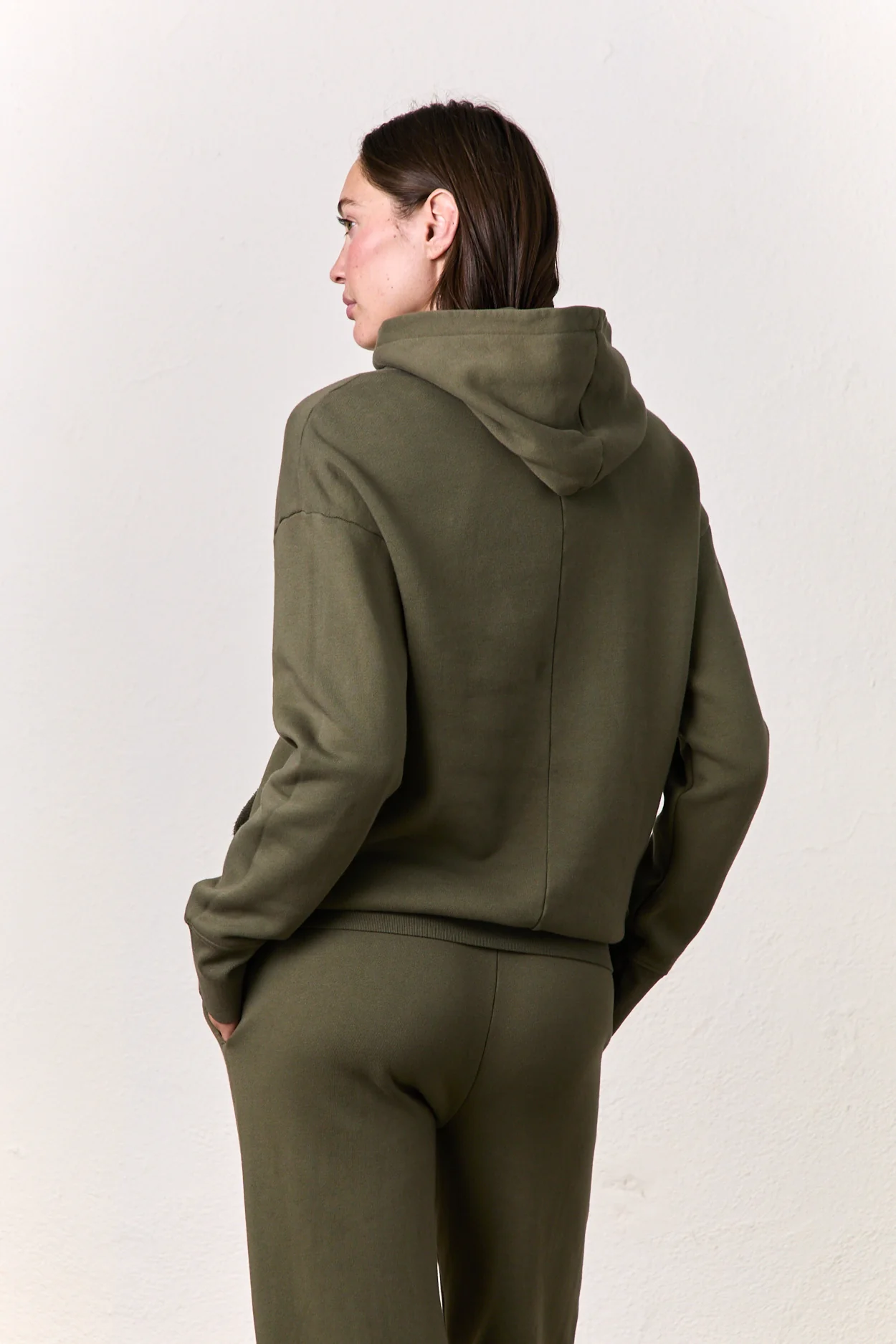 ELLIS RELAXED COZY FLEECE HOODY / OLIVE - Renuaun