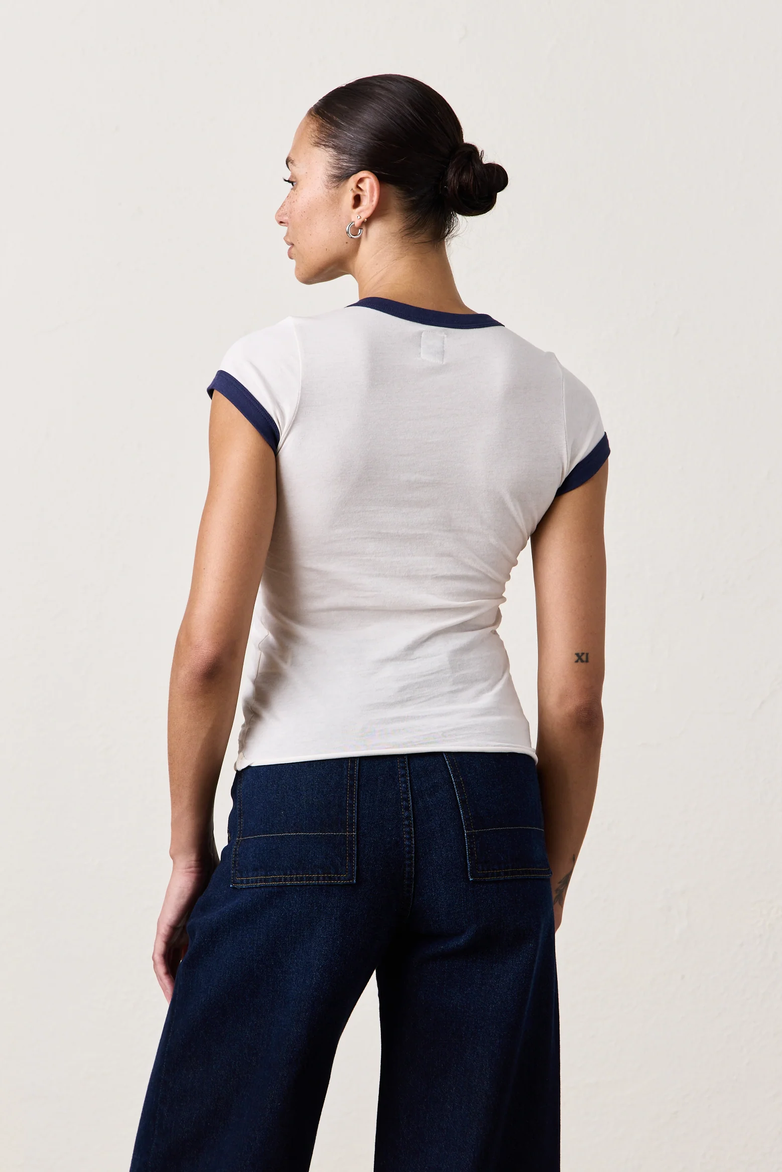 BODHI FINE JERSEY RINGER BABY TEE / IVORY/NAVY - Renuaun