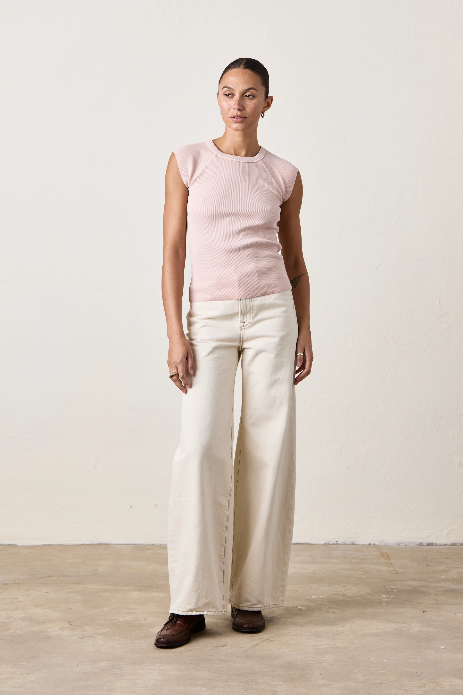 CHLOE FITTED RIB TEE / ROSY - Renuaun
