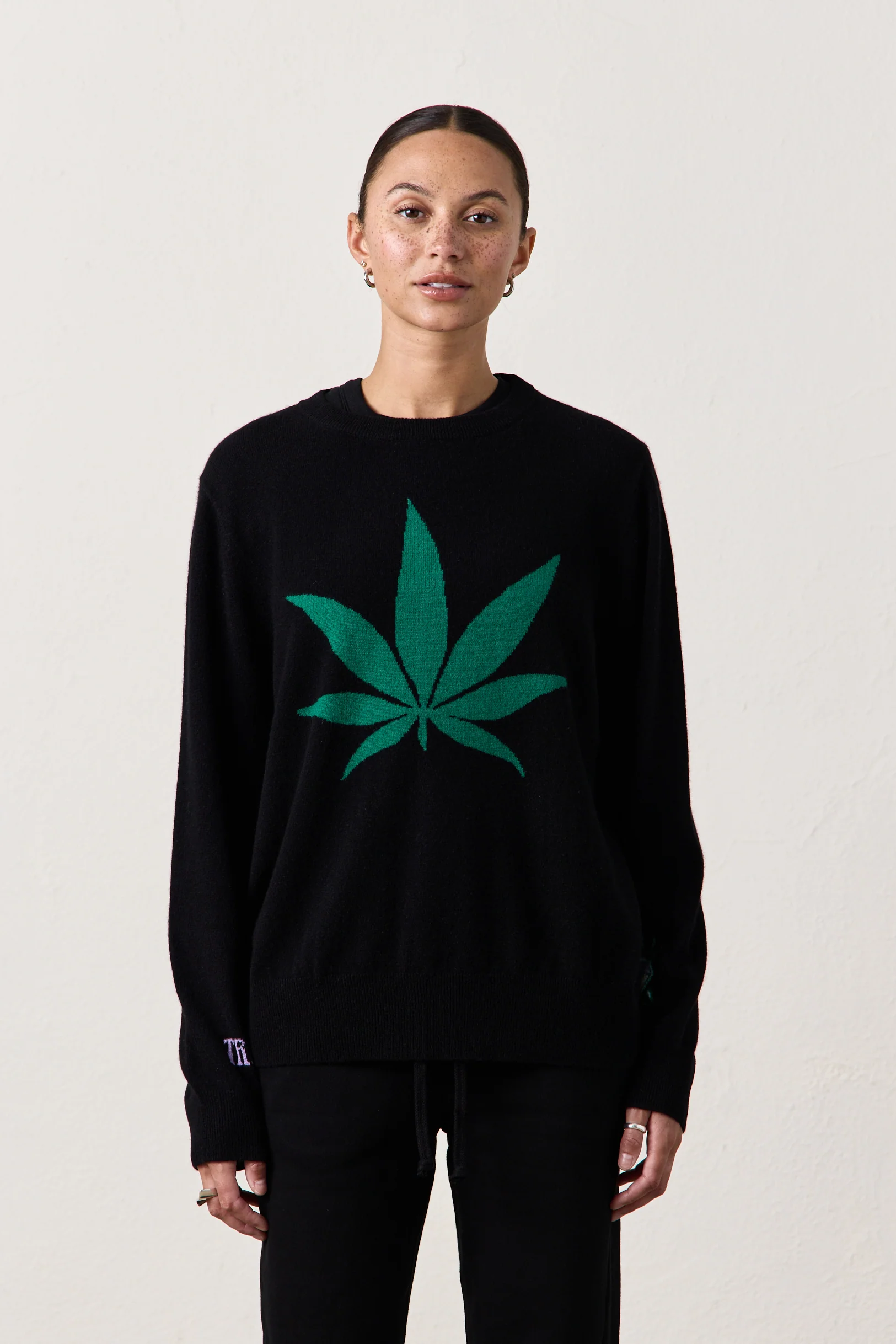 NSF X Jacquie Aiche Sweet Leaf Cashmere Crew - Black - Renuaun