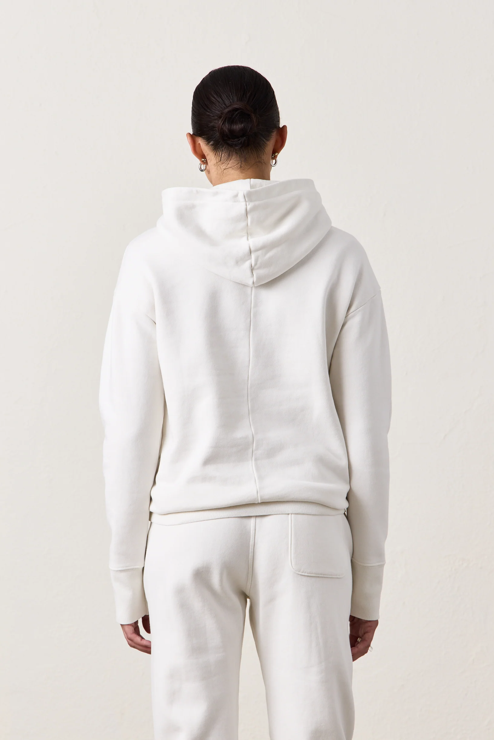 ELLIS RELAXED COZY FLEECE HOODY / SOFT WHITE - Renuaun