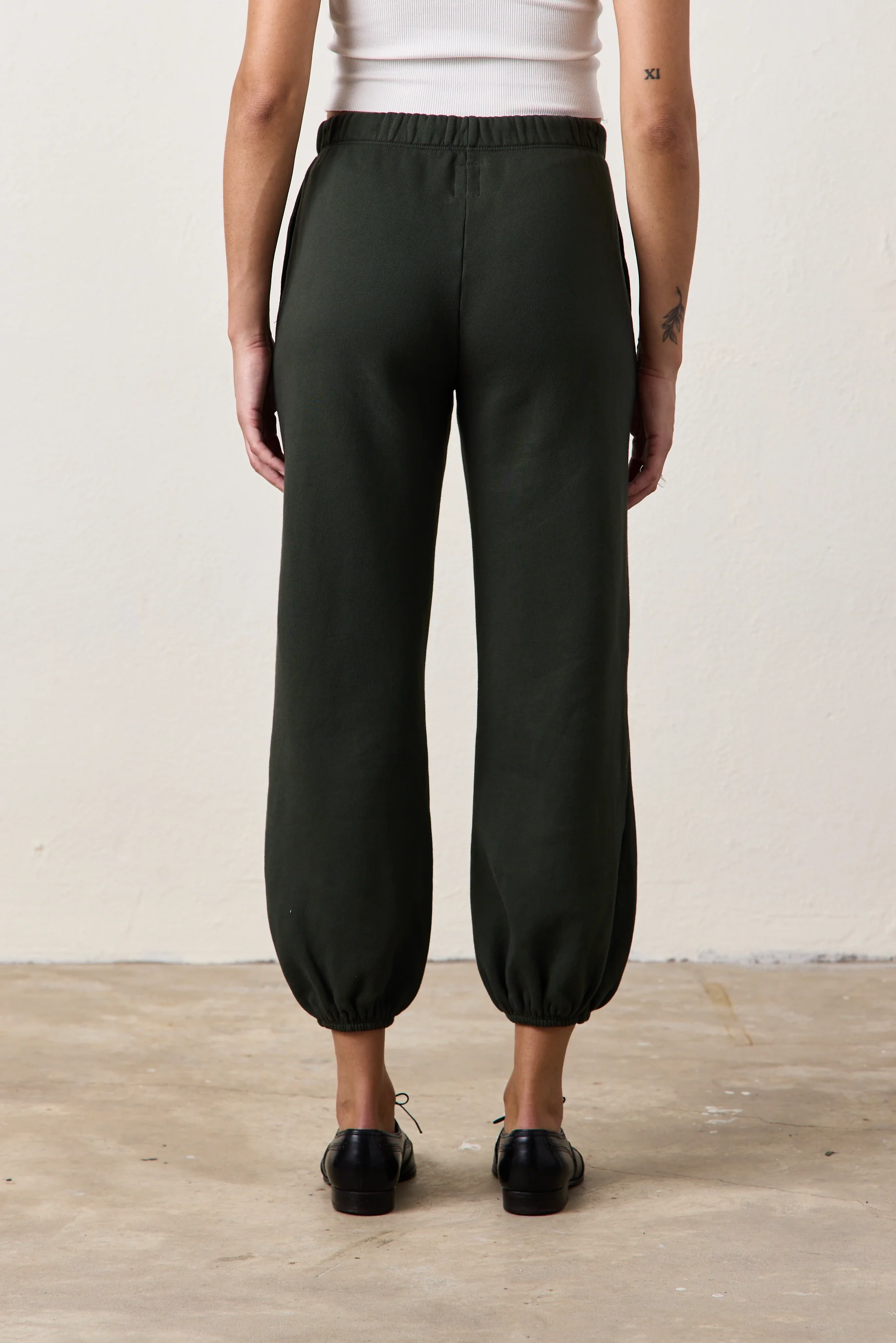 SHANE BILLOW COZY FLEECE SWEATPANT / DARK OLIVE - Renuaun