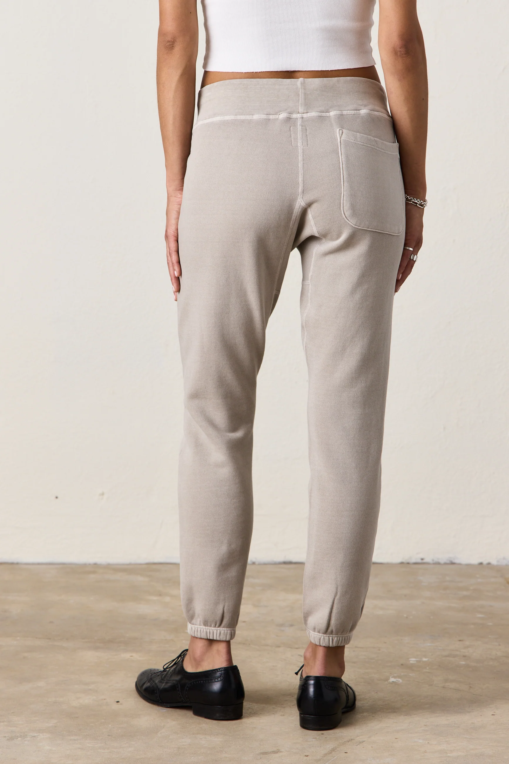 SAYDE SLIM LOOP TERRY SWEATPANT / BEACHWOOD - Renuaun