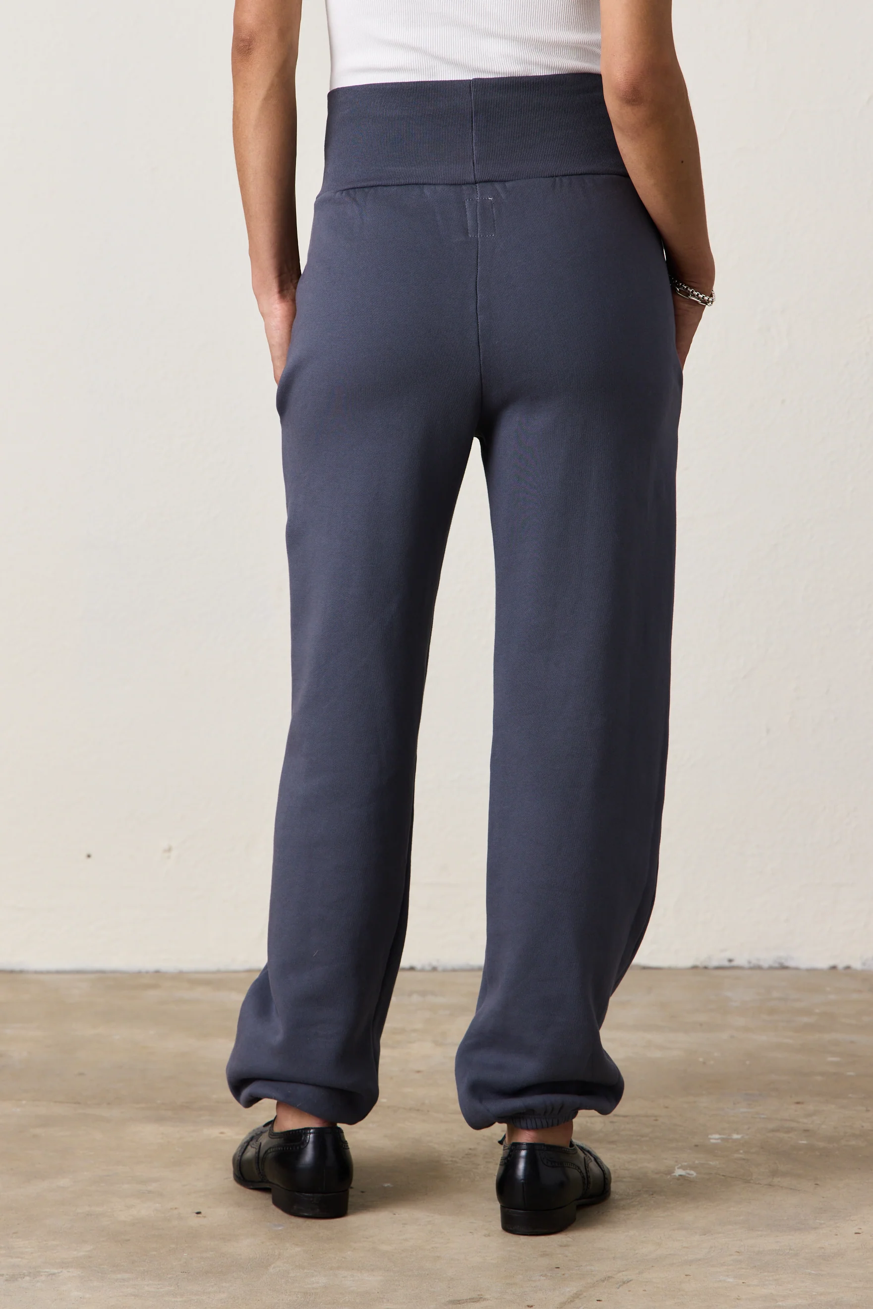 BLAKES RIB WAISTED COZY FLEECE SWEATPANT / FUME - Renuaun