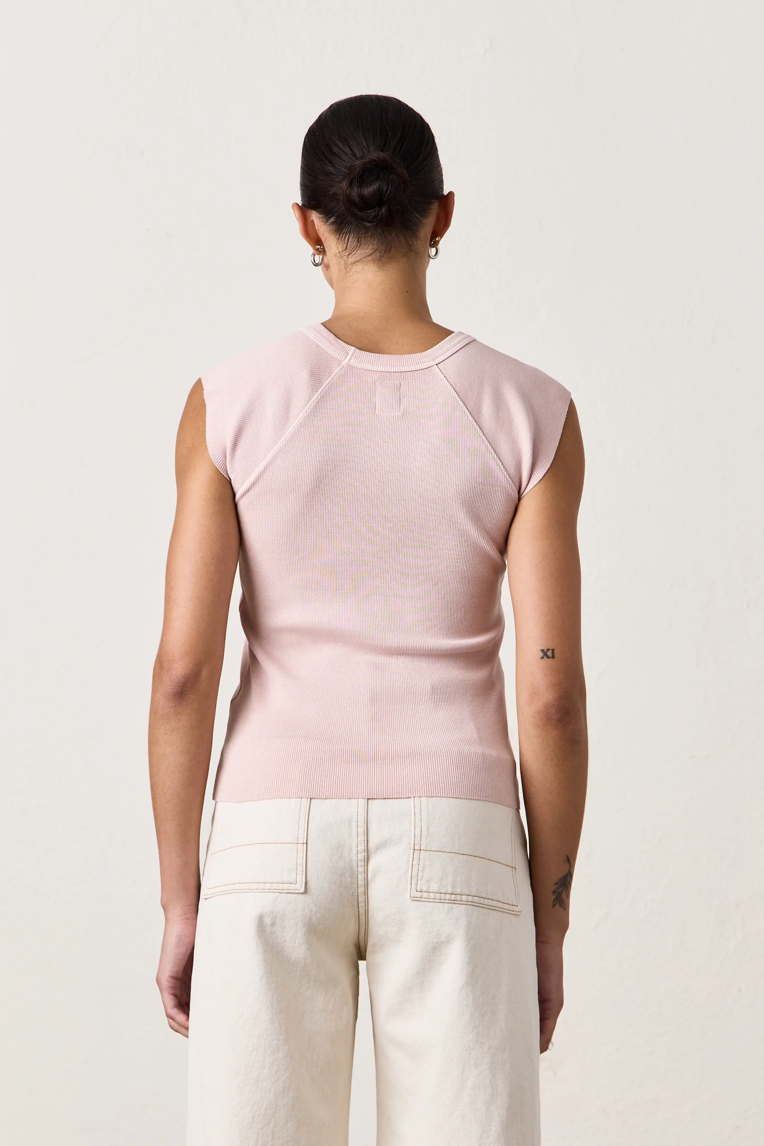 CHLOE FITTED RIB TEE / ROSY - Renuaun