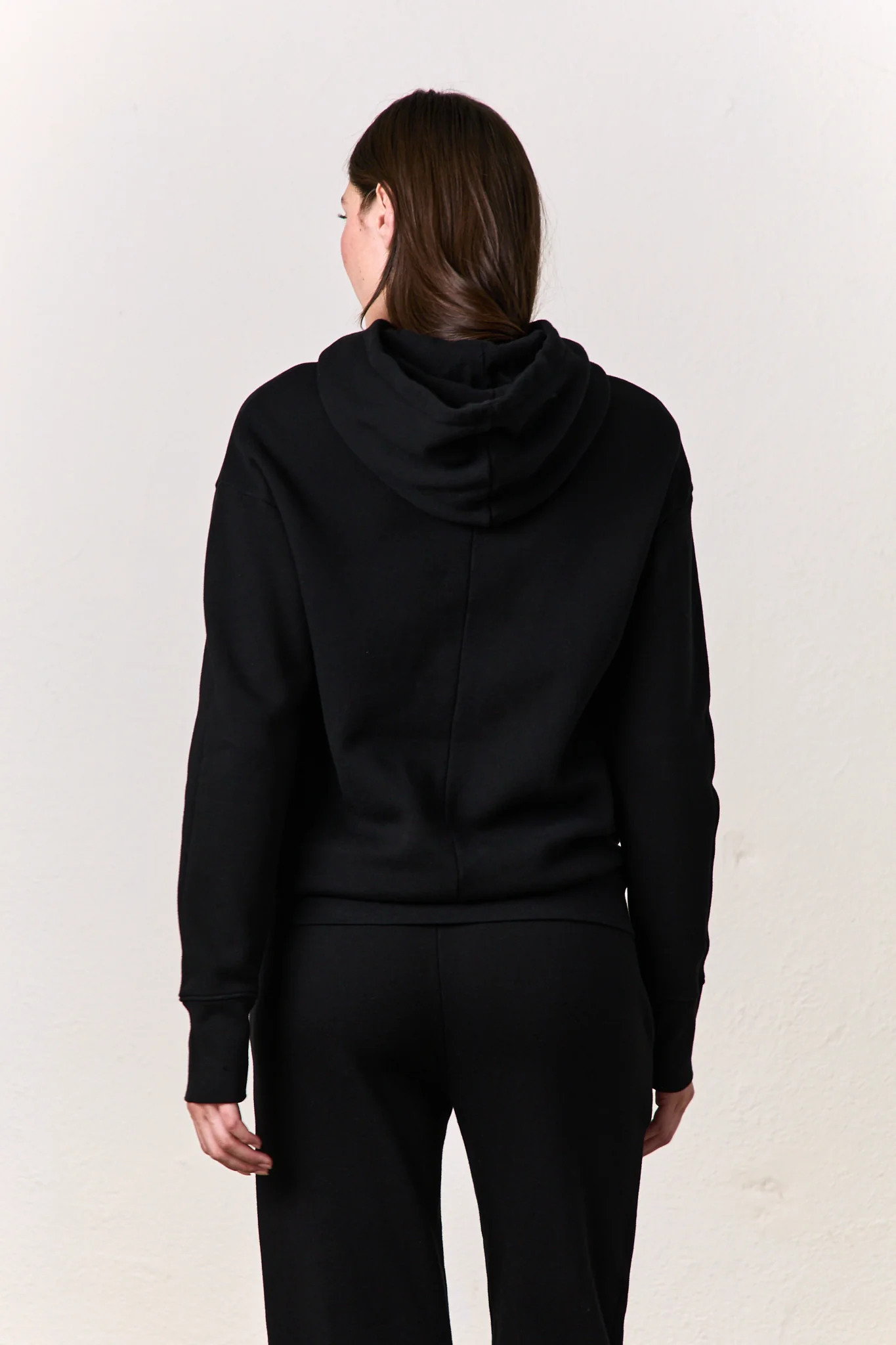 ELLIS RELAXED COZY FLEECE HOODY / BLACK - Renuaun