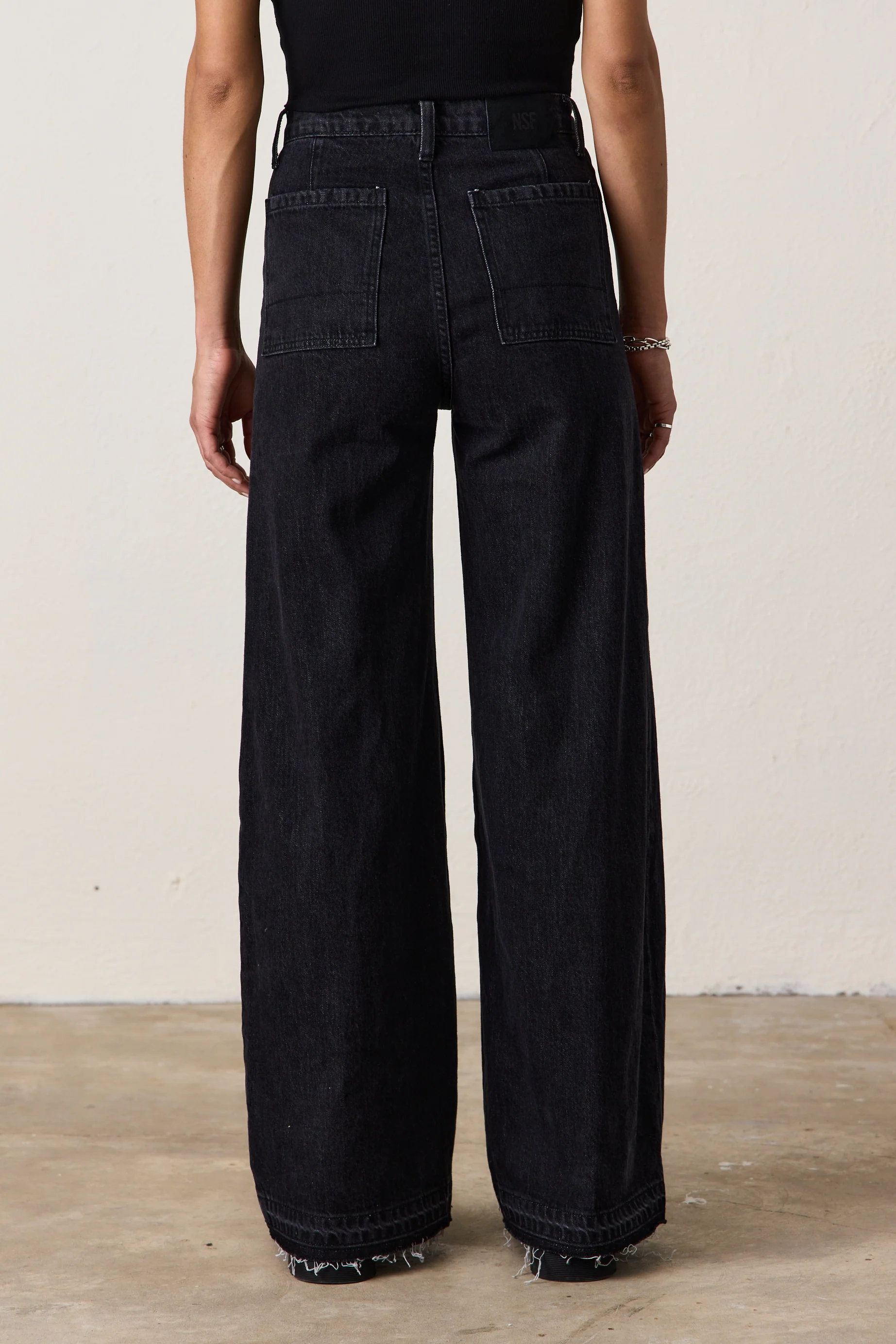 DELTA HIGH WAIST WIDE LEG JEAN / NOIR WASH - Renuaun