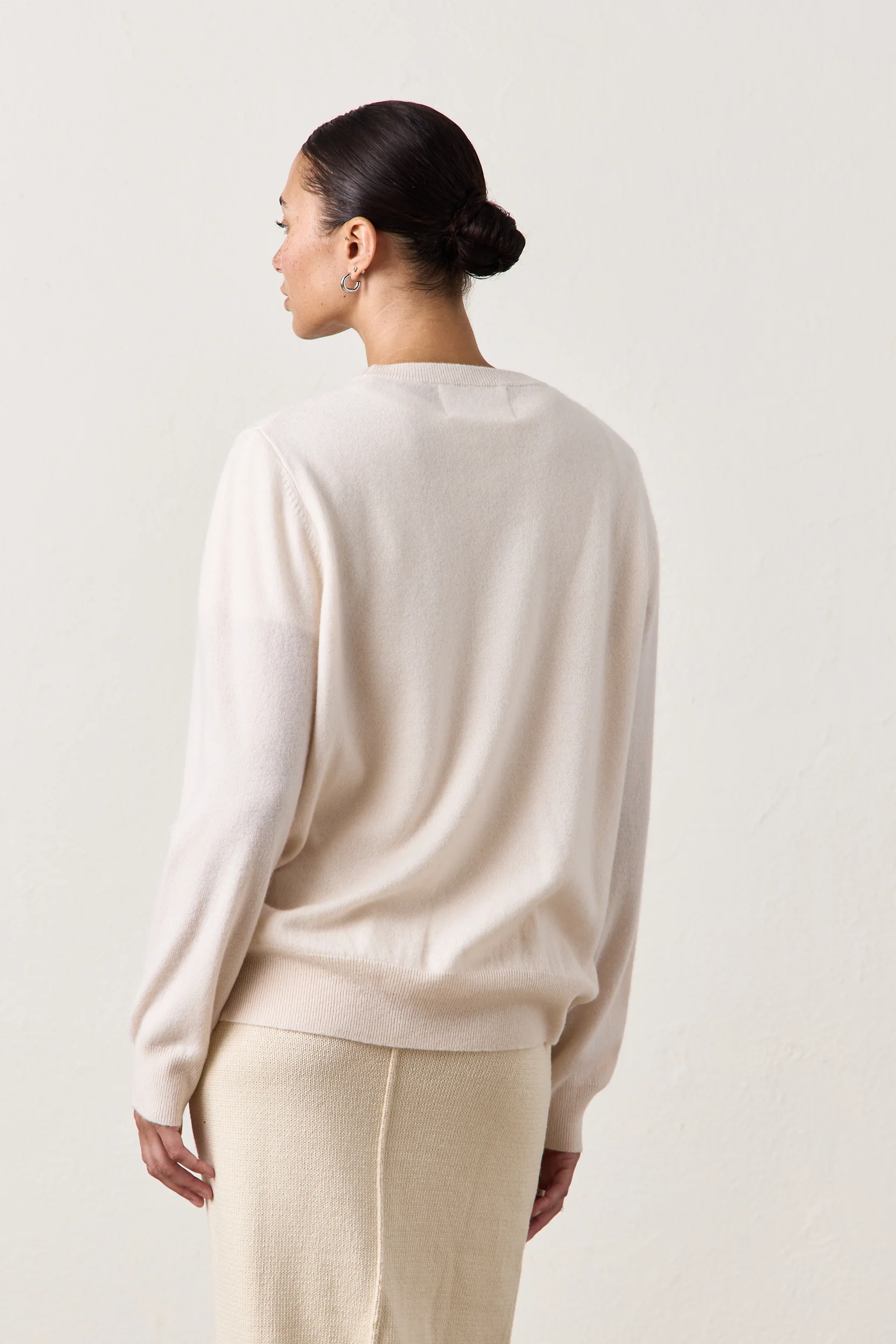 NSF X Jacquie Aiche Sweet Leaf Cashmere Crew - Feather - Renuaun