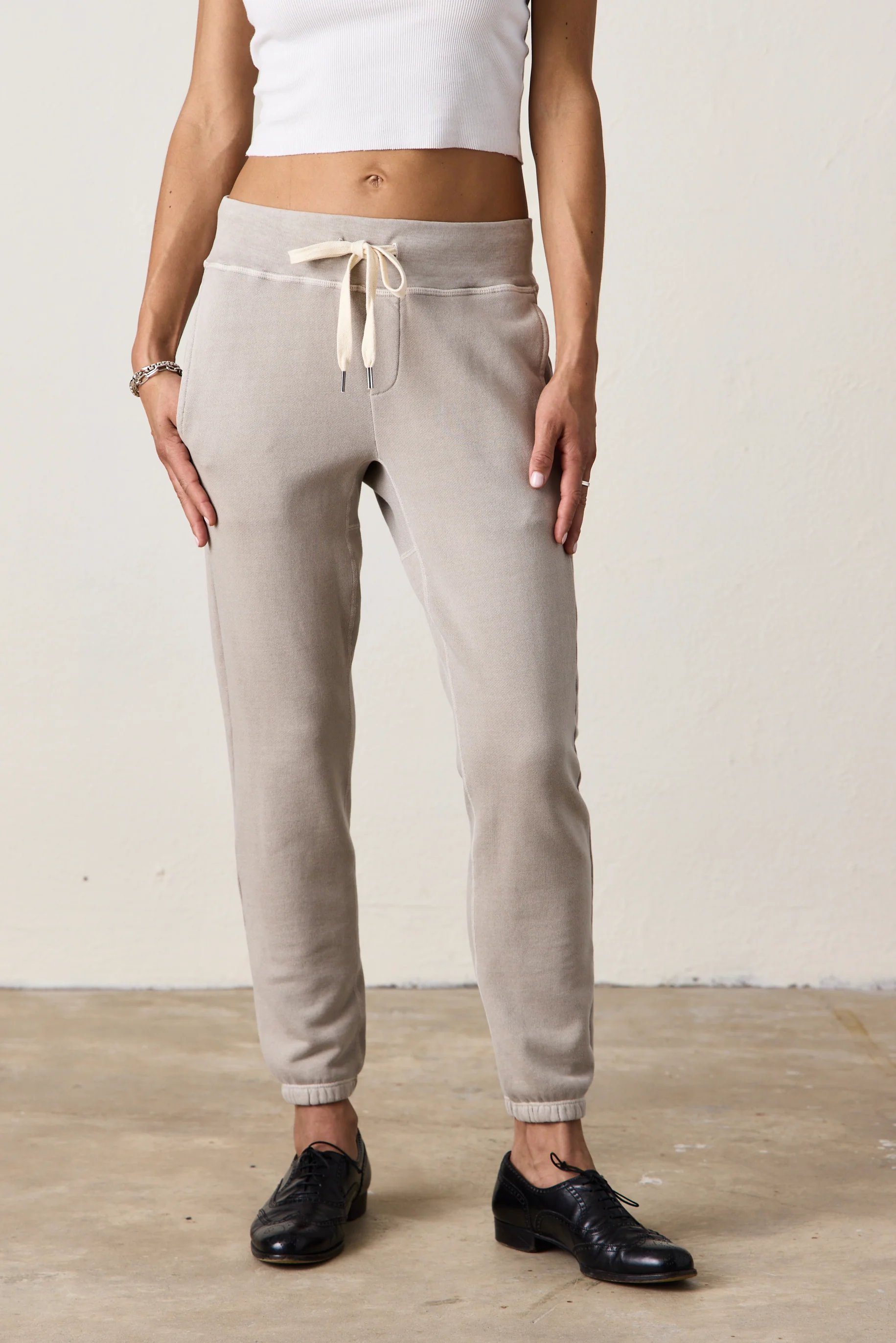 SAYDE SLIM LOOP TERRY SWEATPANT / BEACHWOOD - Renuaun