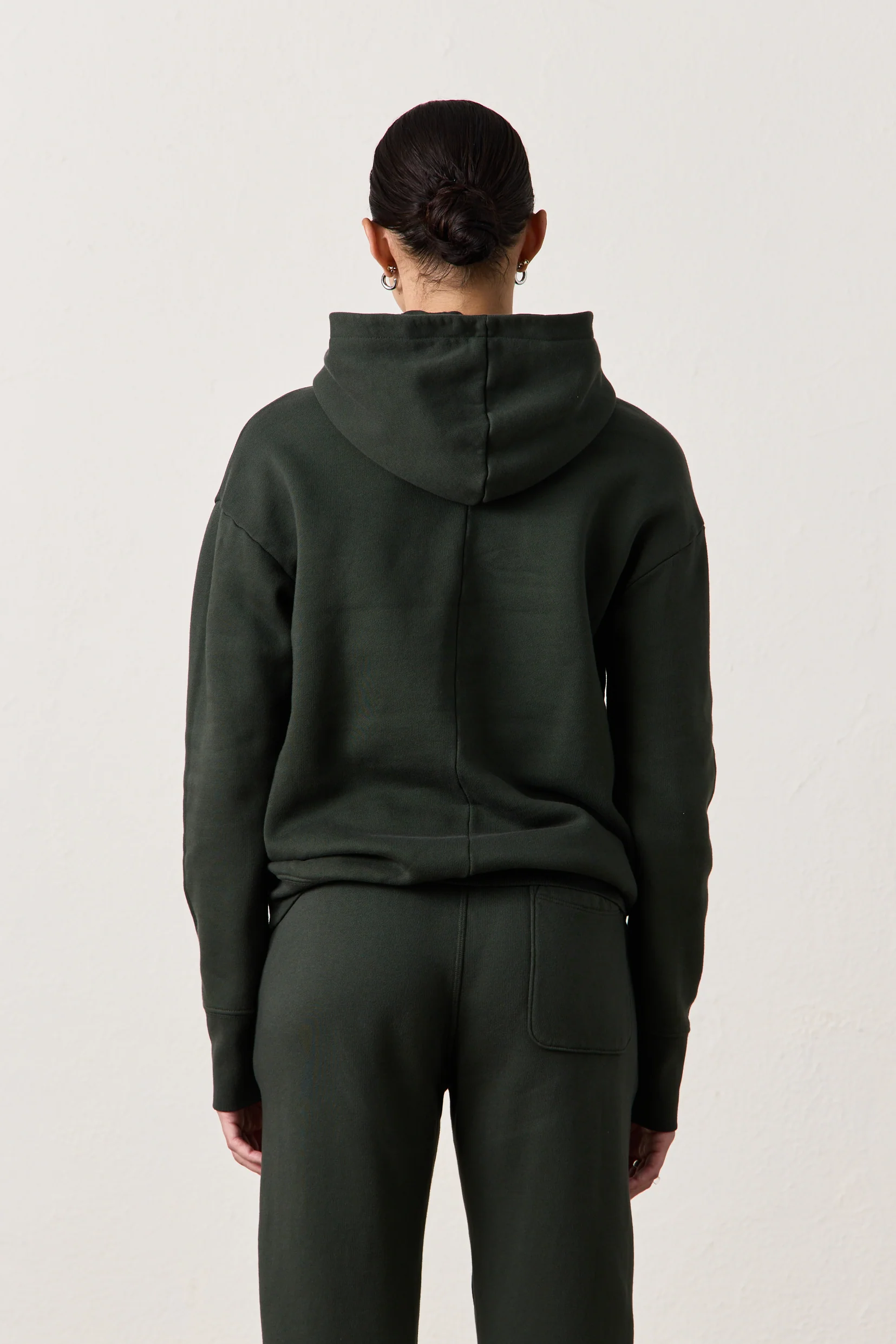 ELLIS RELAXED COZY FLEECE HOODY / DARK OLIVE - Renuaun