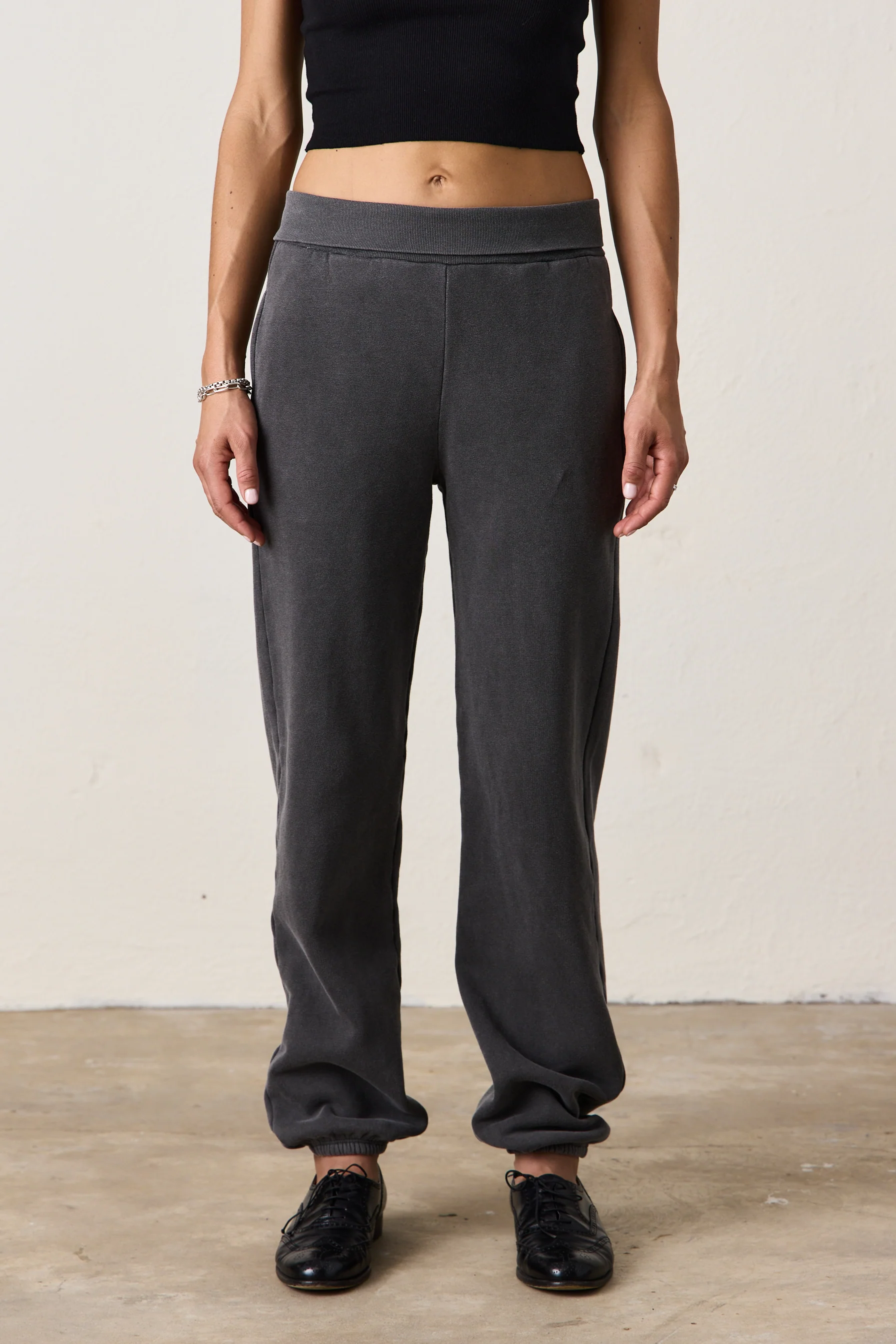BLAKES RIB WAISTED COZY FLEECE SWEATPANT / FADED BLACK - Renuaun