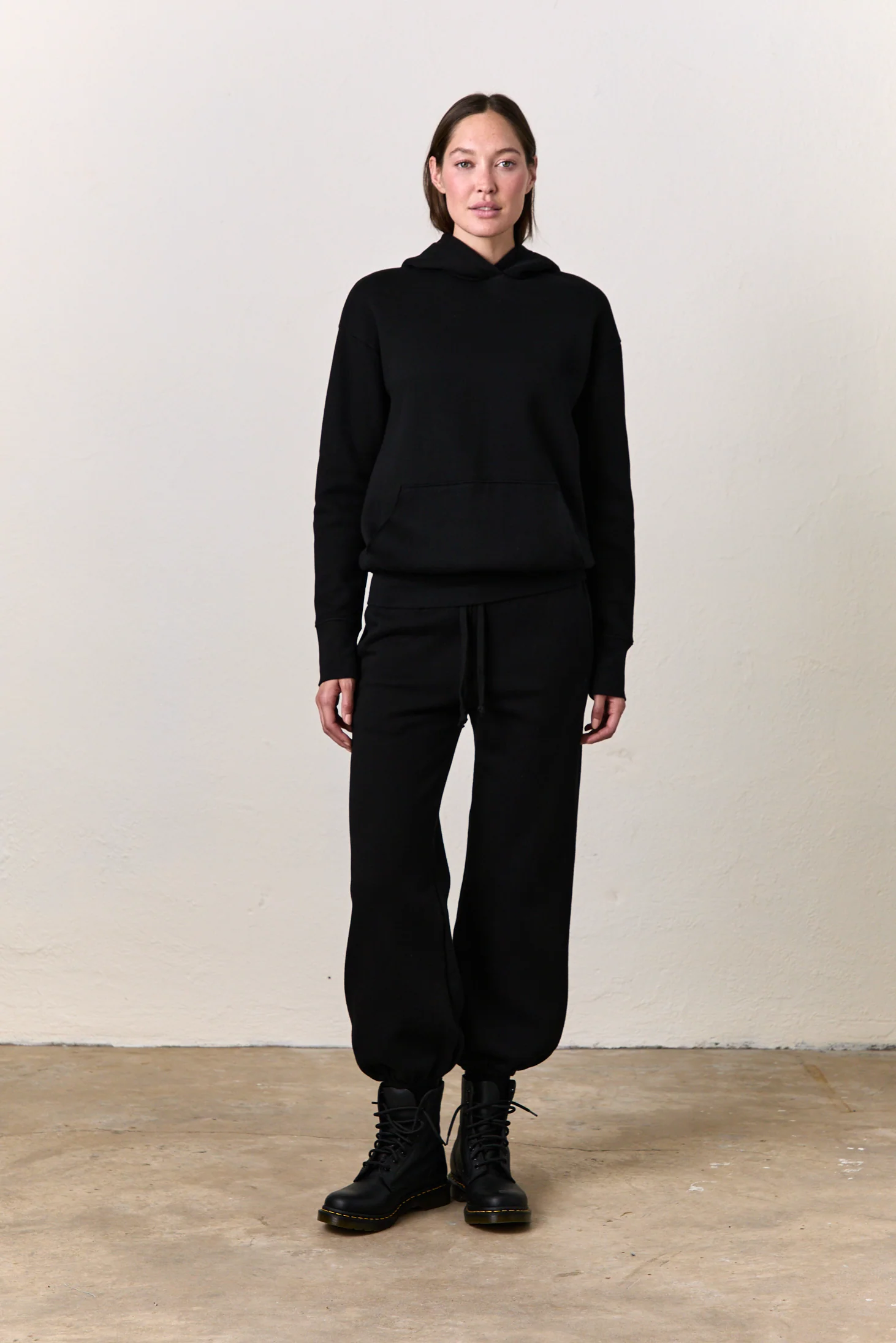 SHANE BILLOW COZY FLEECE SWEATPANT/ BLACK - Renuaun