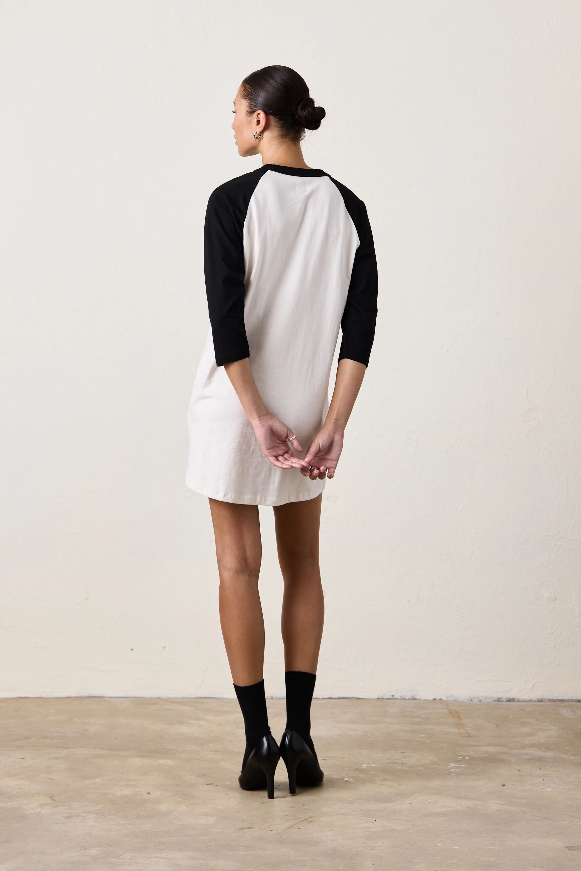 FRANKLIN BASEBALL JERSEY TEE DRESS / IVORY/BLACK - Renuaun