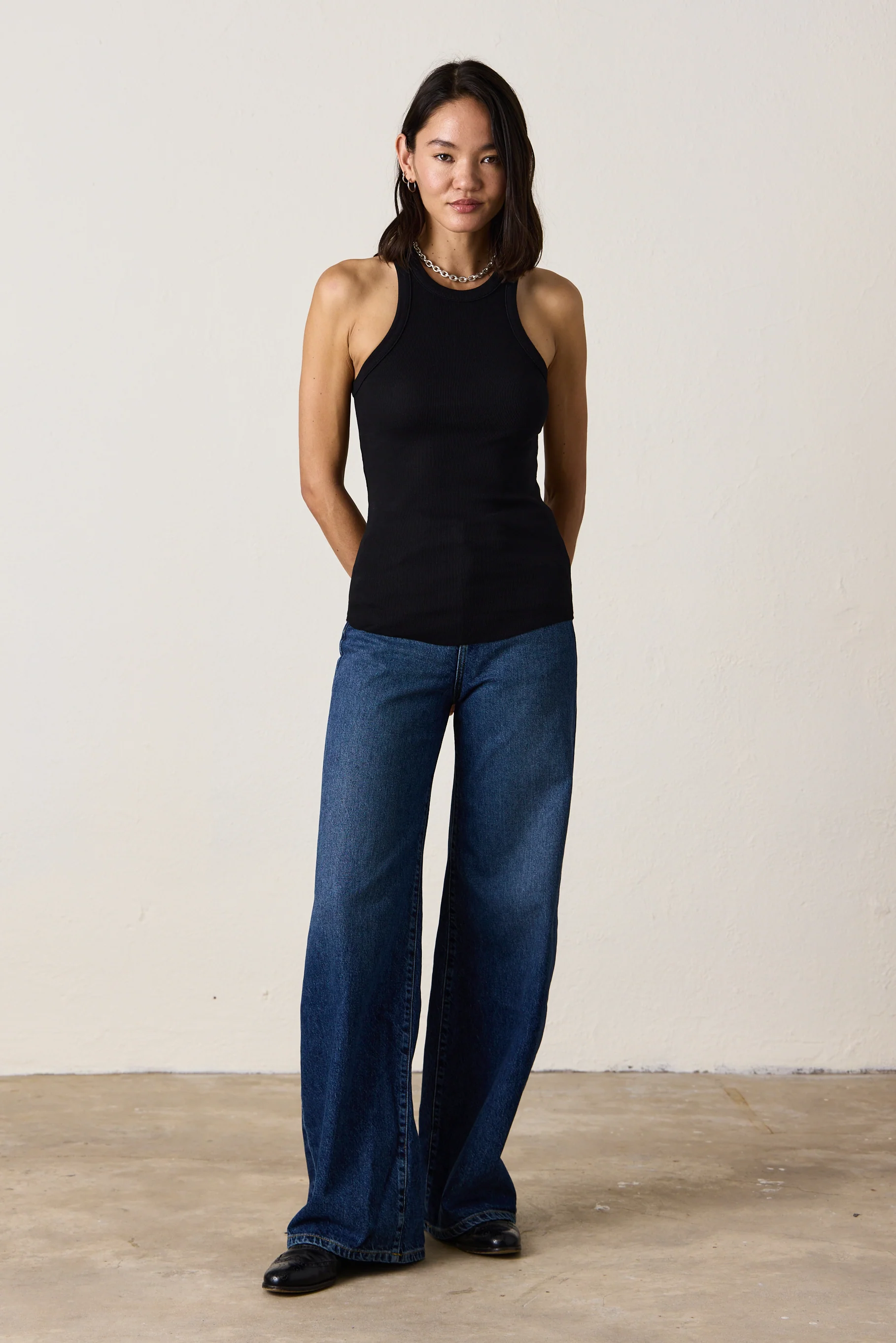 ALEXA FITTED RIB TANK / BLACK - Renuaun