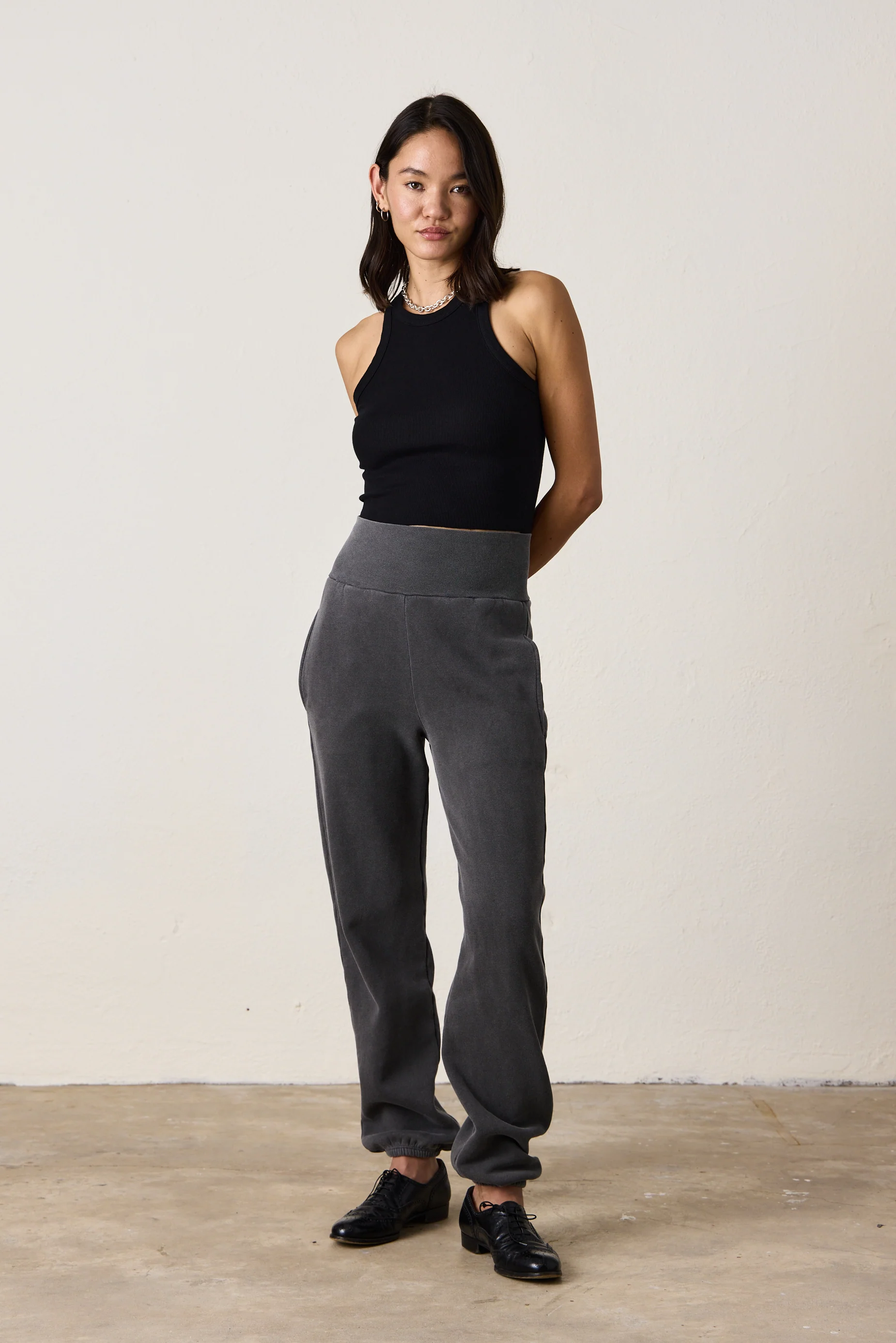 BLAKES RIB WAISTED COZY FLEECE SWEATPANT / FADED BLACK - Renuaun