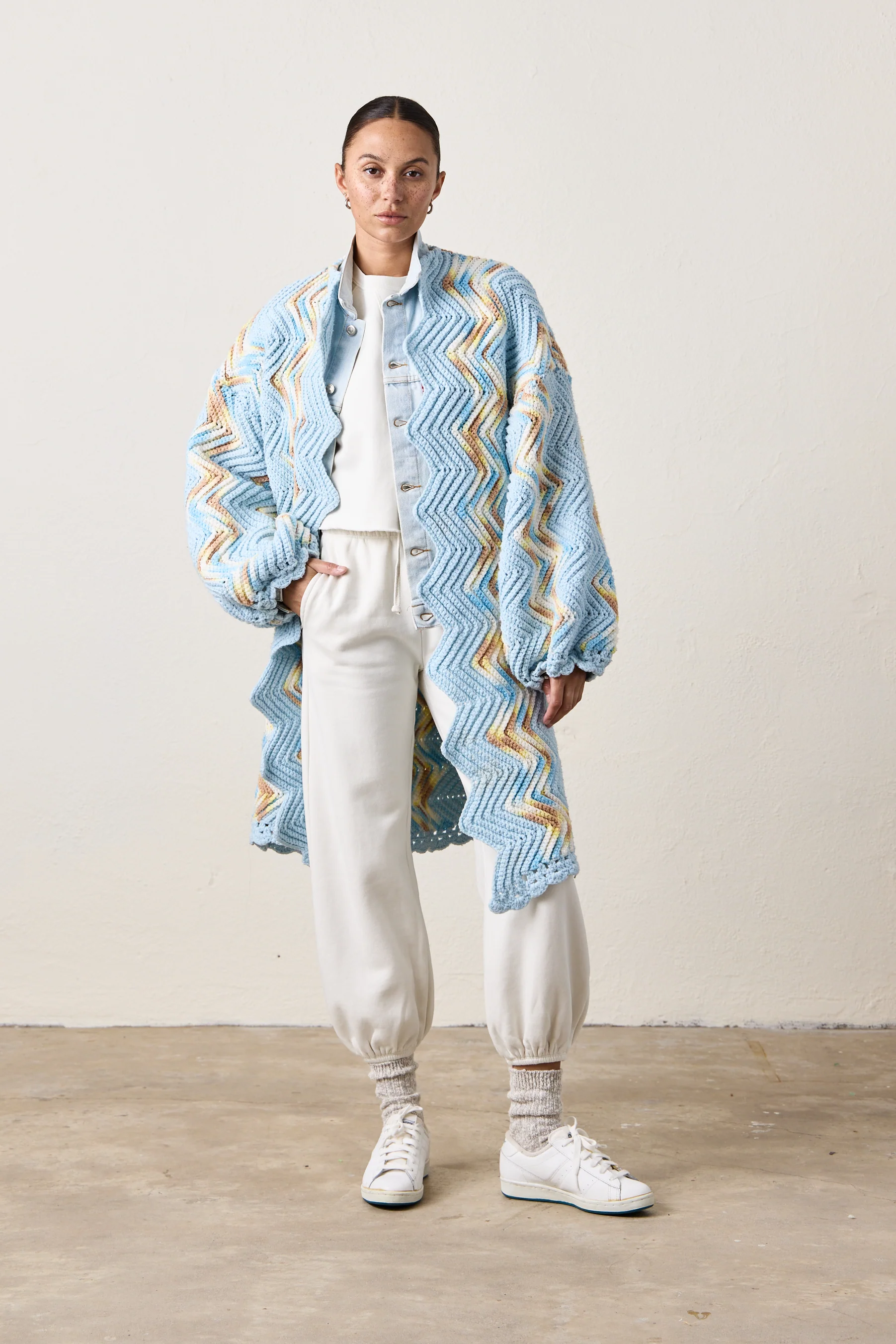 SHANE BILLOW COZY FLEECE SWEATPANT / SOFT WHITE - Renuaun