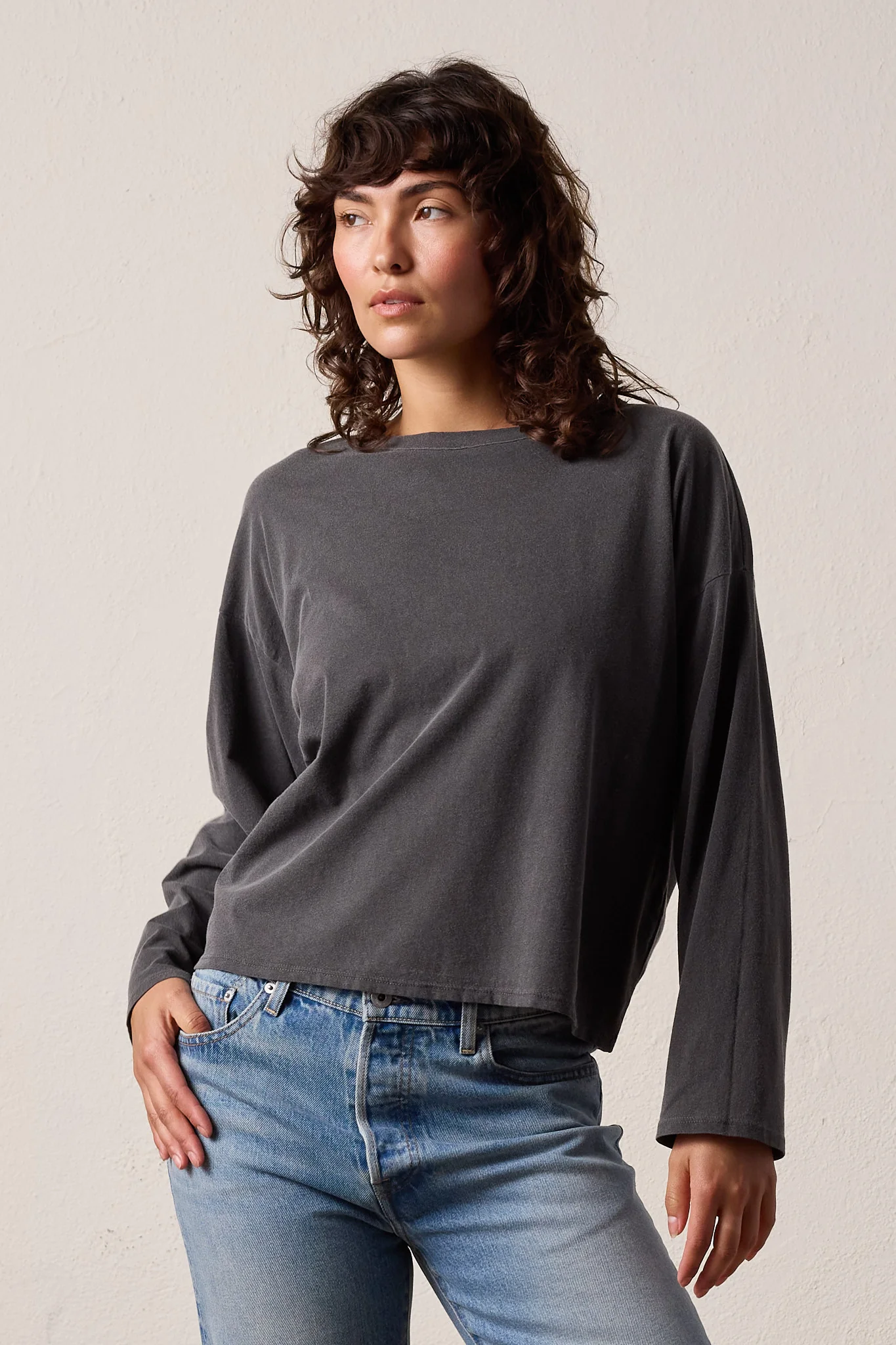 NSF Loffler Boxy Fine Jersey Tee - Faded Black - Renuaun