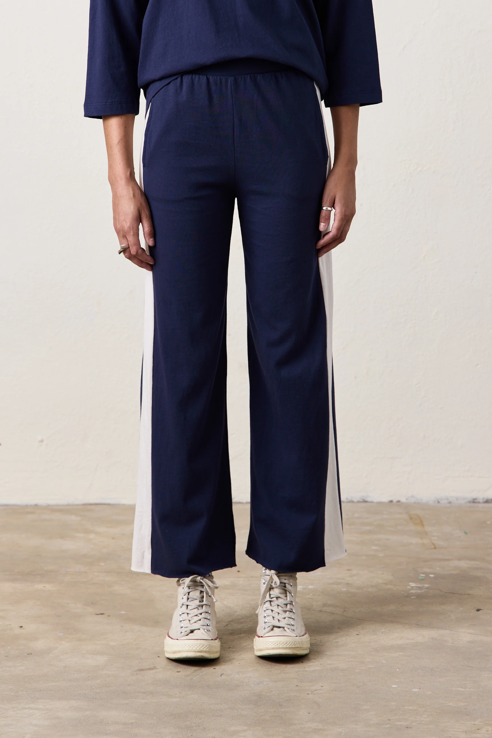 RILEY WIDE LEG JERSEY PANT / NAVY/IVORY - Renuaun